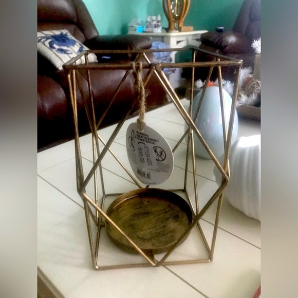 Large Hurricane Candle Holder - Picture 2 of 2